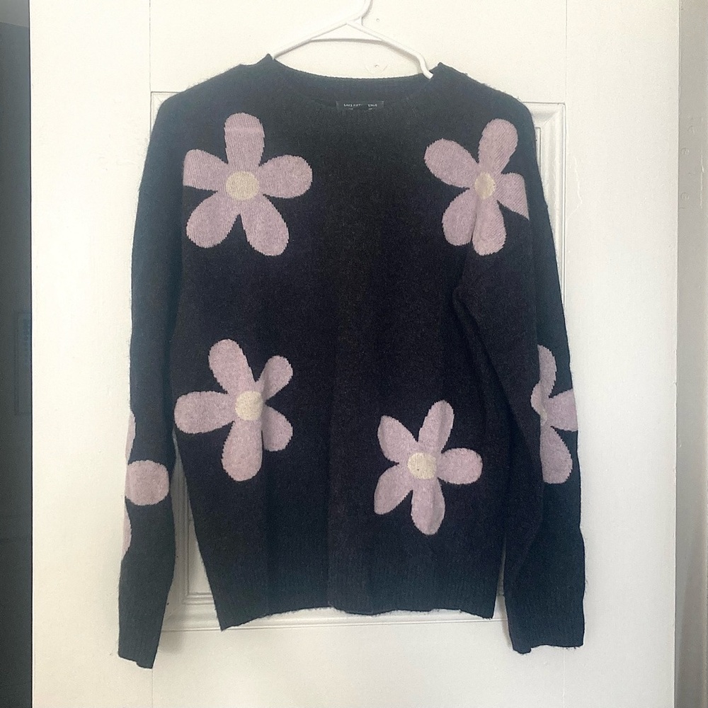 Saks Fifth Avenue Charcoal Cashmere Sweater with Lilac Colored Floral Design